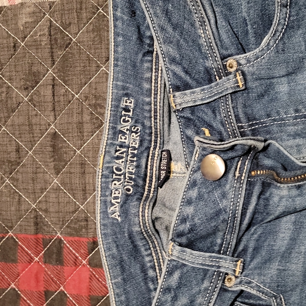 AMERICA EAGLE JEANS